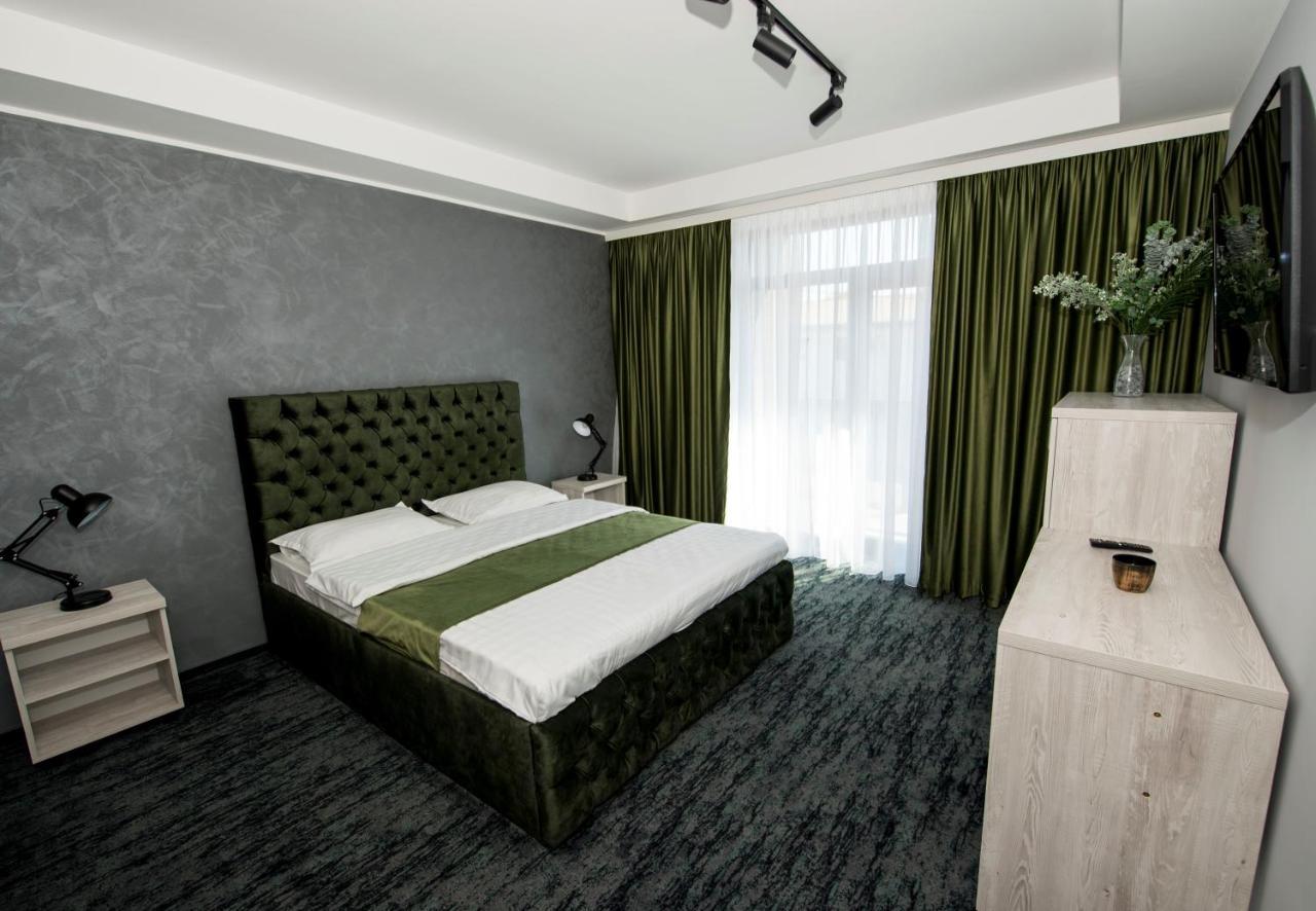 Zen Hotel Fokszany Zewnętrze zdjęcie