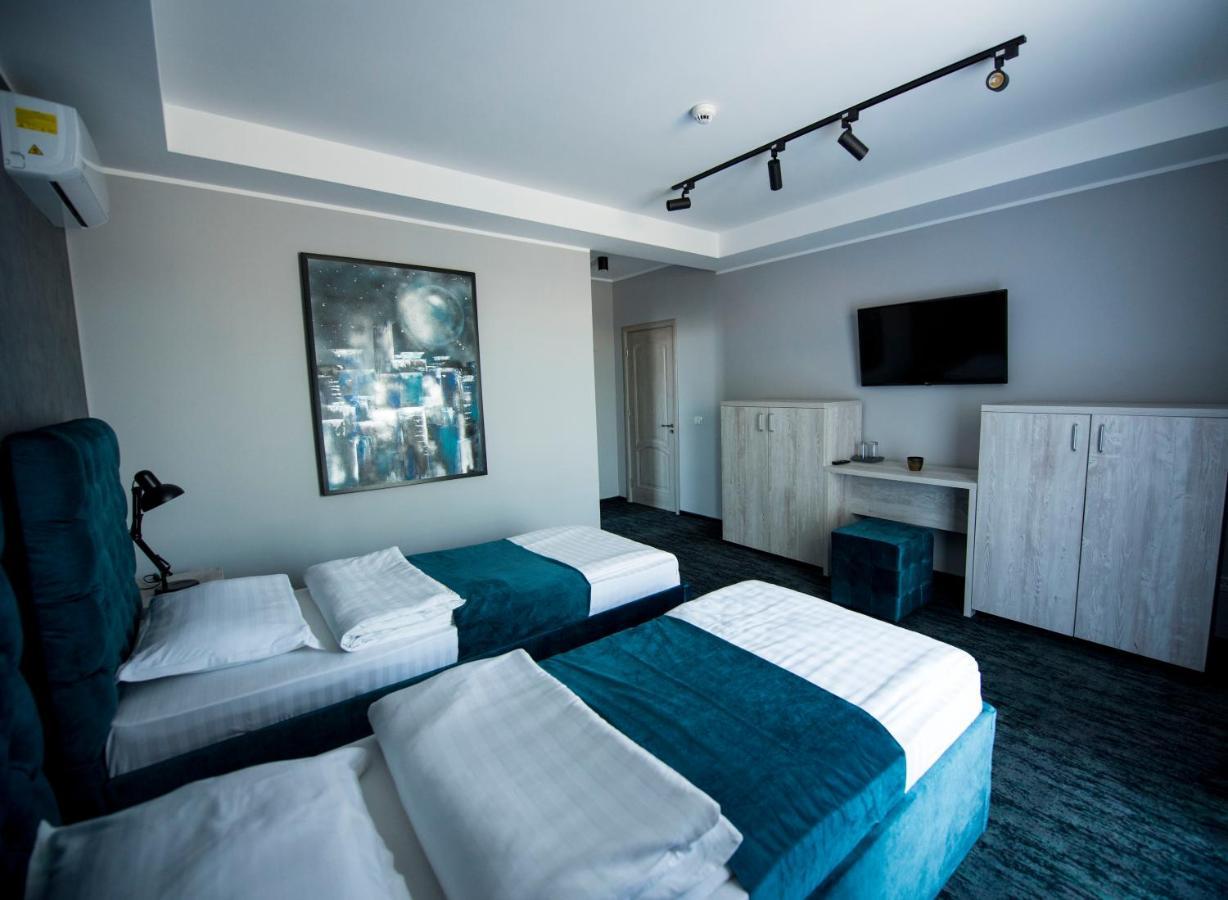 Zen Hotel Fokszany Zewnętrze zdjęcie